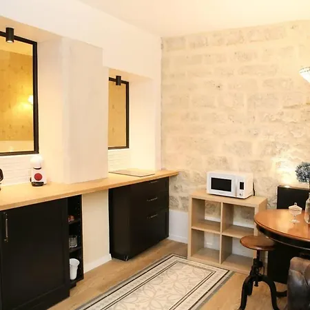 Apartment Magnifique Familial Grand Boulevard-6p Paris